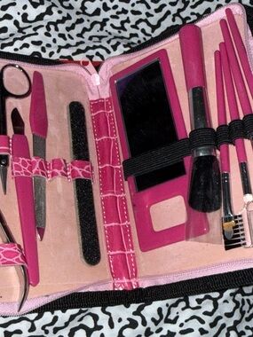 Pink Travel Makeup Brush & Tool Set